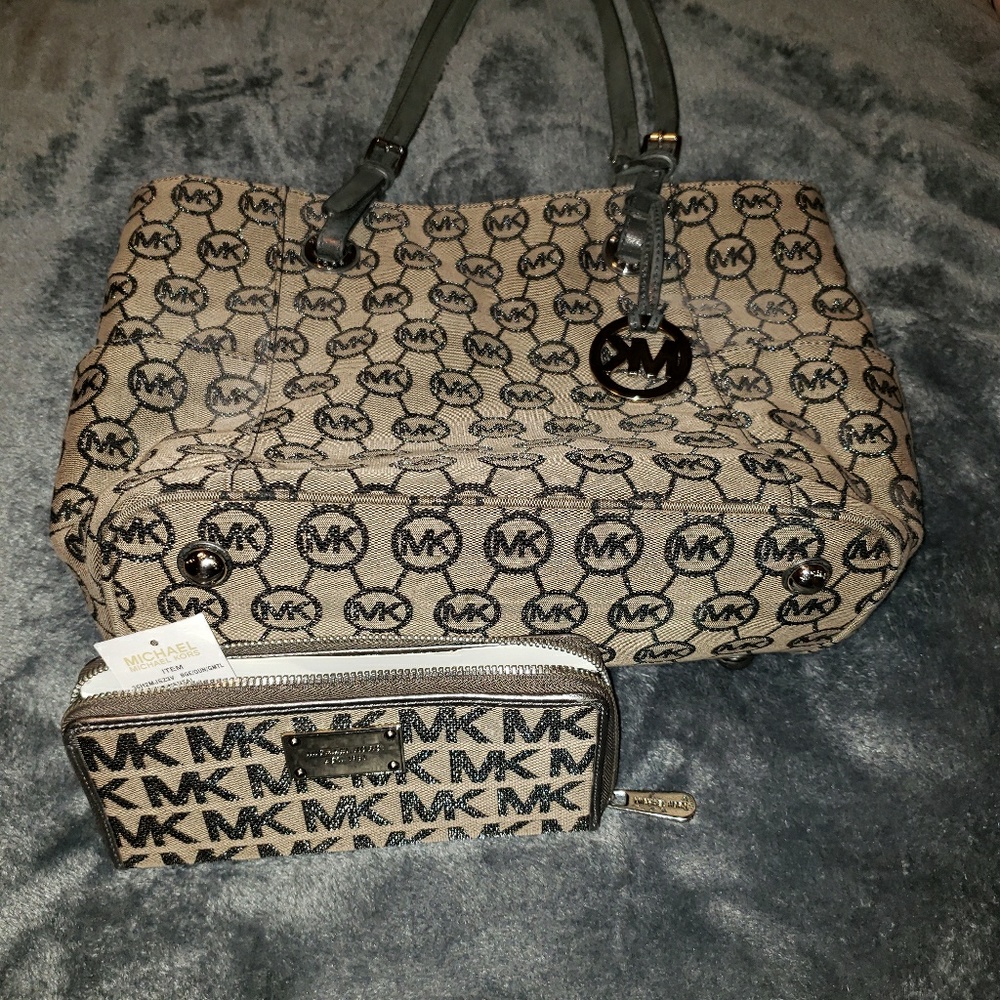 Michael Kors Handbag and Wallet